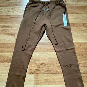Fear of God Essentials XS sweat pants NWT
